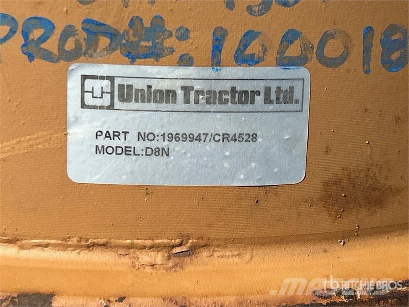  Quantity of (8) Single Flange Rollers - Fits D8 Ďalšie komponenty