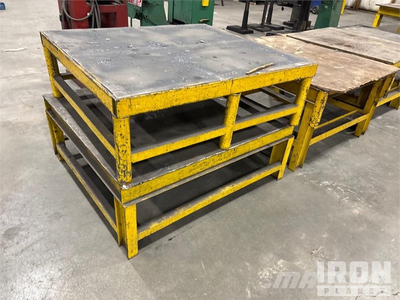 Quantity of (8) Tables Metal Frame Tables Shop Ta Utilaje construcții - Altele