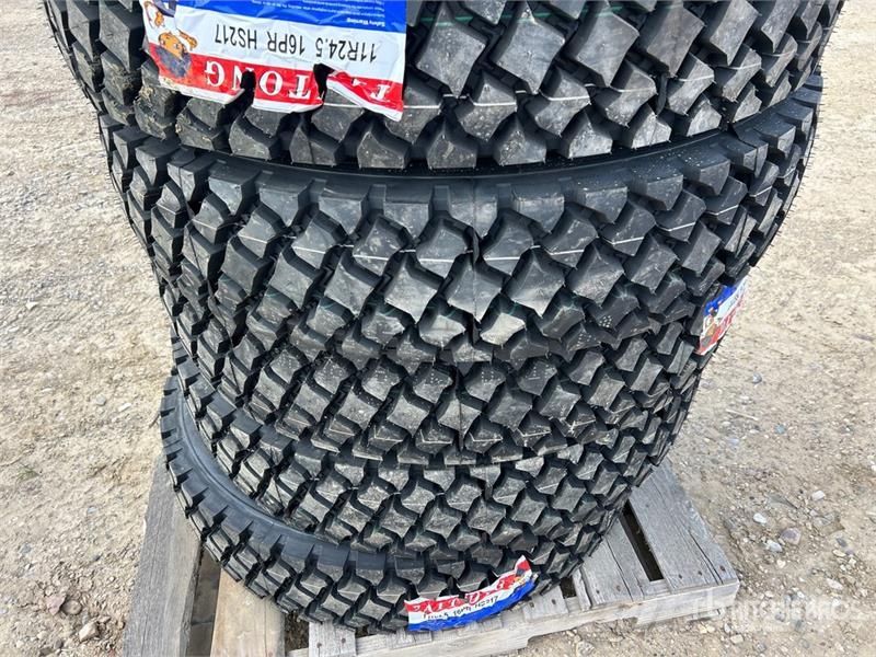 Quantity of (8) Taitong 11R24.5 Tires (Unused) الإطارات والعجلات والحافات