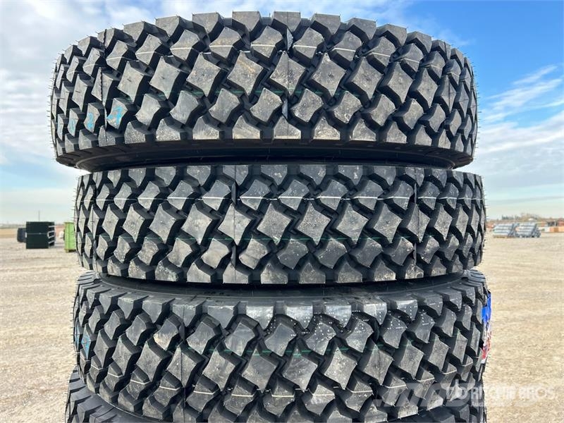  Quantity of (8) Taitong 11R24.5 Tires (Unused) الإطارات والعجلات والحافات