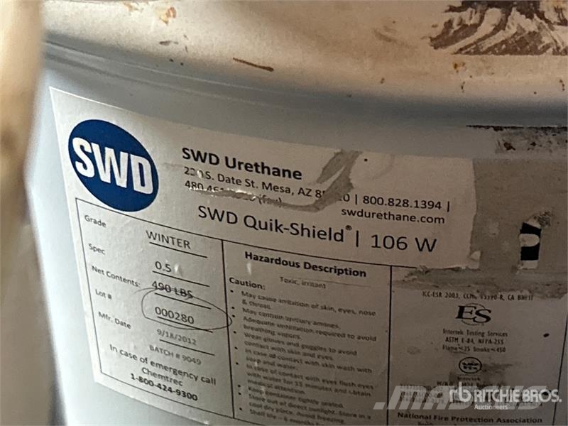 Quantity of (8) Urethane & Rubinate Chemicals Ďalšie komponenty