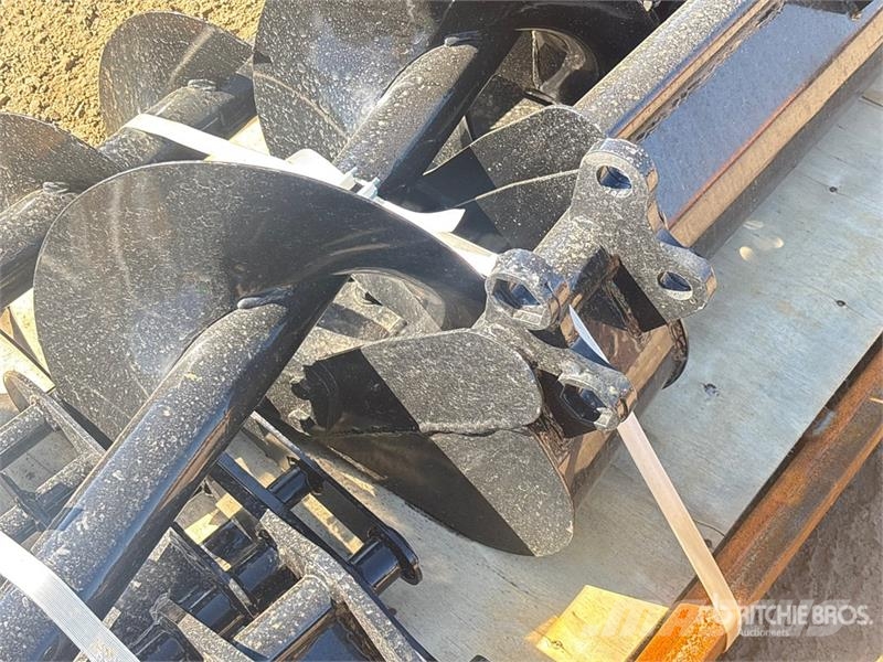 Quantity of (8) VICSEC VCA-8 Mini Excavator Attac Kiti naudoti statybos komponentai