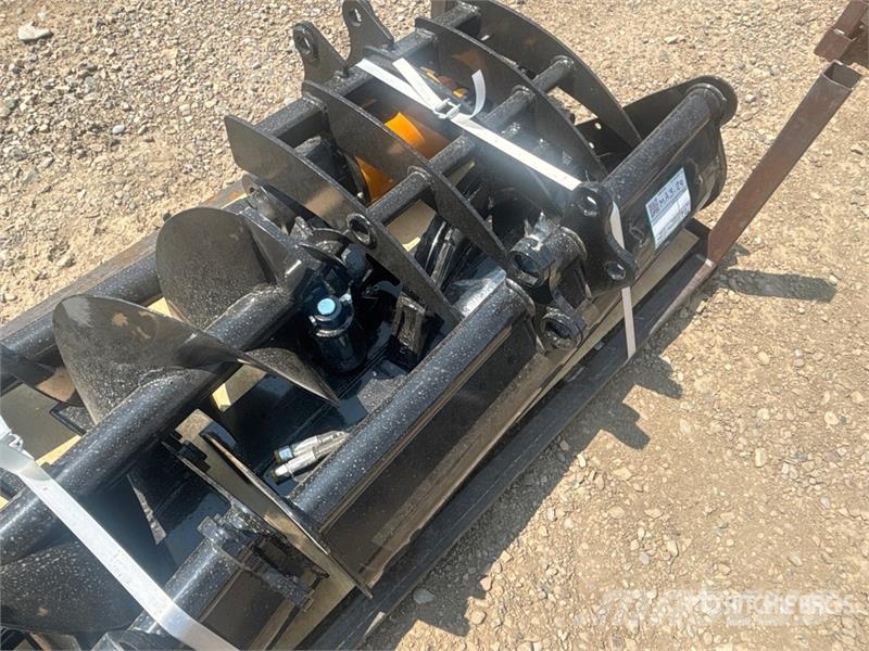 Quantity of (8) VICSEC VCA-8 Mini Excavator Attac Drugi deli