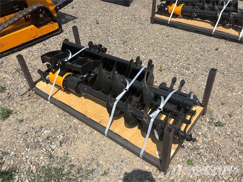 Quantity of (8) VICSEC VCA-8 Mini Excavator Attac Drugi deli