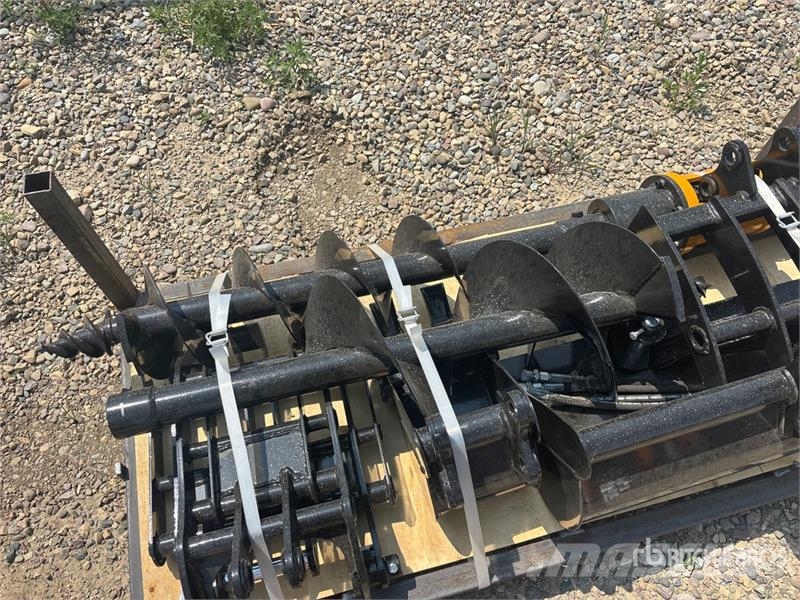 Quantity of (8) VICSEC VCA-8 Mini Excavator Attac Drugi deli