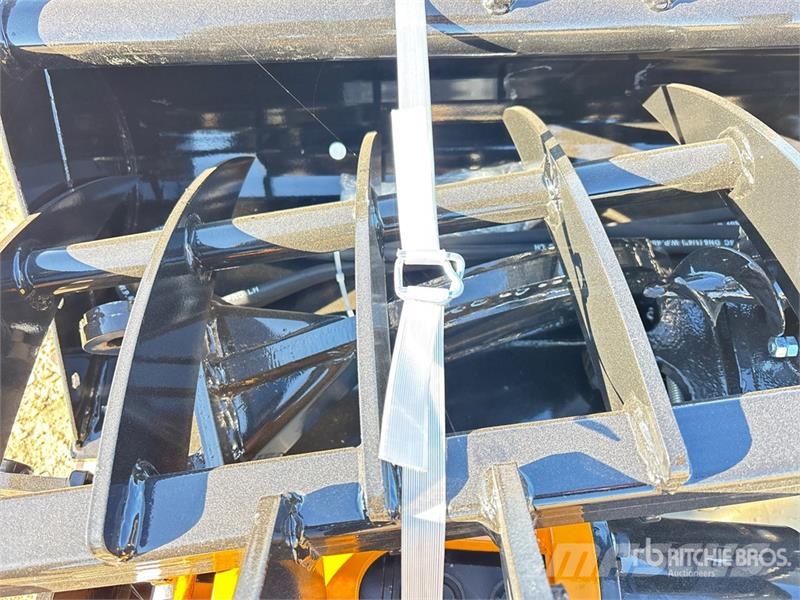  Quantity of (8)  VICSEC VCA-8 Mini Excavator Attac Kiti naudoti statybos komponentai