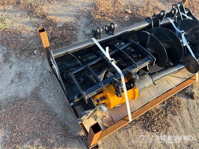 Quantity of (8)  VICSEC VCA-8 Mini Excavator Attac مكونات أخرى