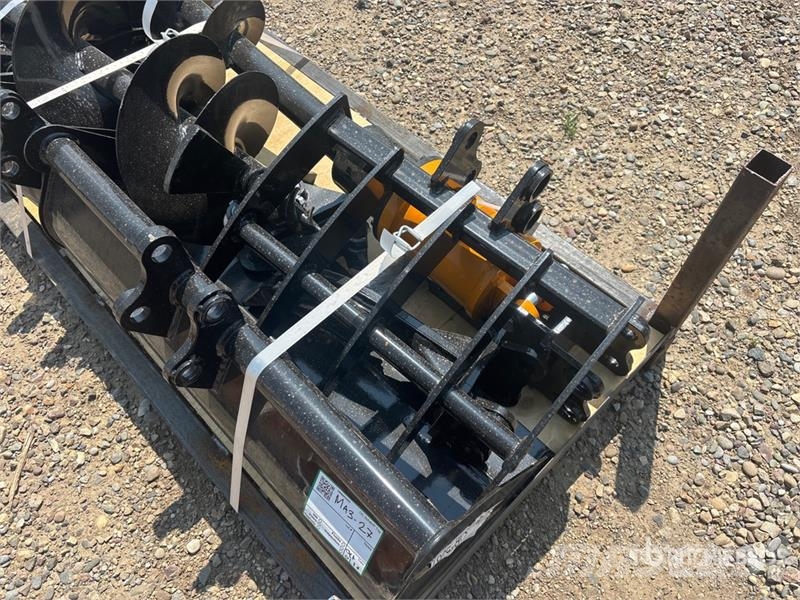 Quantity of (8) VICSEC VCA-8 Mini Excavator Attac Drugi deli