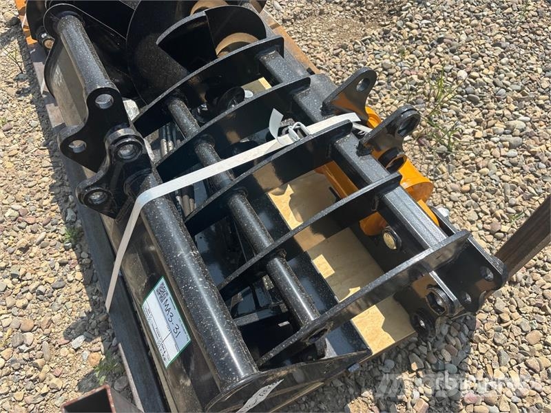 Quantity of (8) VICSEC VCA-8 Mini Excavator Attac Drugi deli