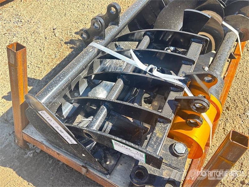  Quantity of (8)  VICSEC VCA-8 Mini Excavator Attac Kiti naudoti statybos komponentai