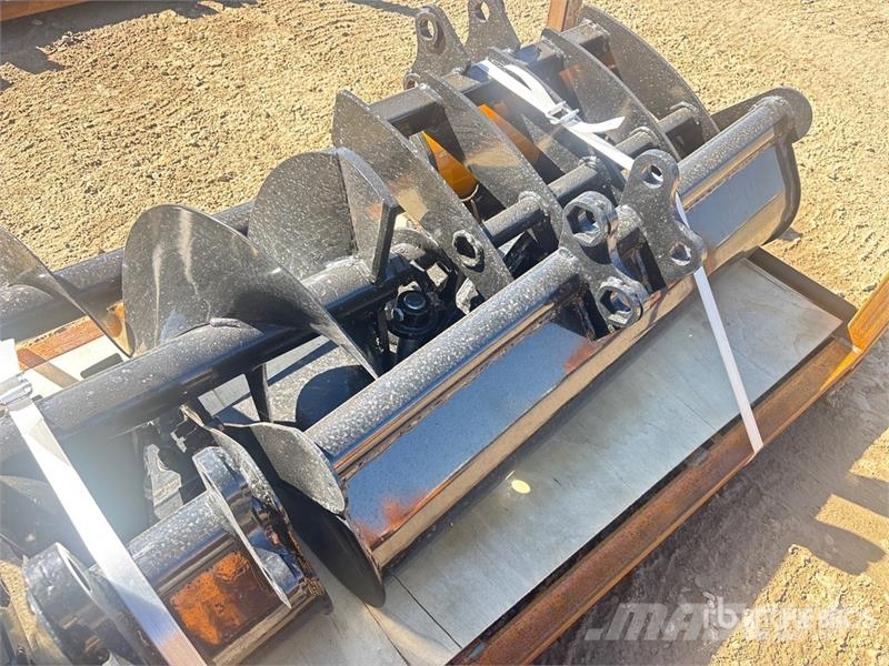  Quantity of (8)  VICSEC VCA-8 Mini Excavator Attac Kiti naudoti statybos komponentai
