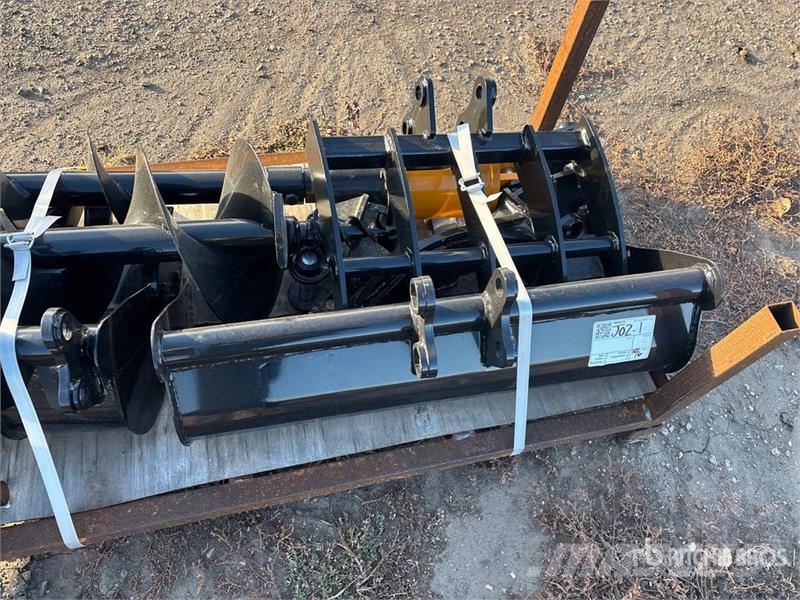  Quantity of (8)  VICSEC VCA-8 Mini Excavator Attac مكونات أخرى
