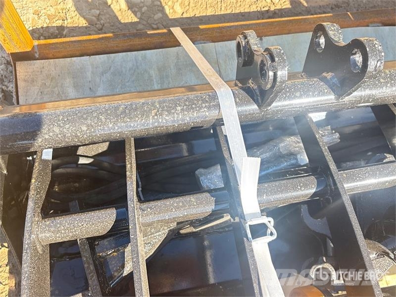 Quantity of (8) VICSEC VCA-8 Mini Excavator Attac Kiti naudoti statybos komponentai