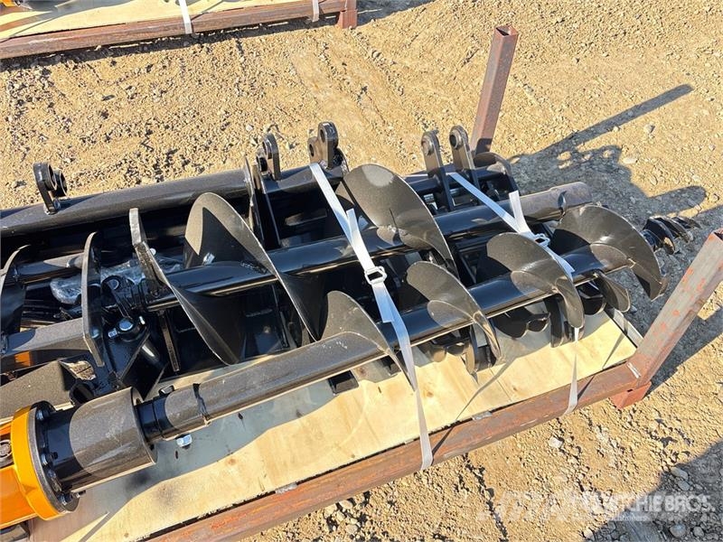 Quantity of (8) VICSEC VCA-8 Mini Excavator Attac Kiti naudoti statybos komponentai