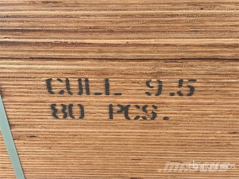 Quantity of (80) 3/8" 4x8 CSP/DFP No Stamp Plywood Drugi deli