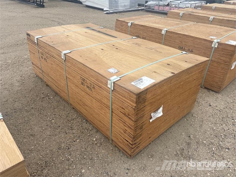 Quantity of (80) 3/8" 4x8 CSP/DFP No Stamp Plywood Drugi deli