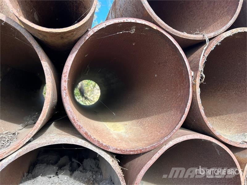 Quantity of (87) 70 in - 75 in Steel Pipe Kastmissüsteemid