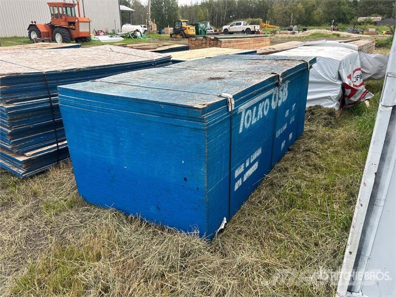 Quantity of (88) 4 in x 8 in x 1/2 in OSB Board Drugi deli