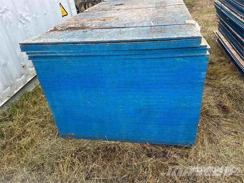 Quantity of (88) 4 in x 8 in x 1/2 in OSB Board Drugi deli