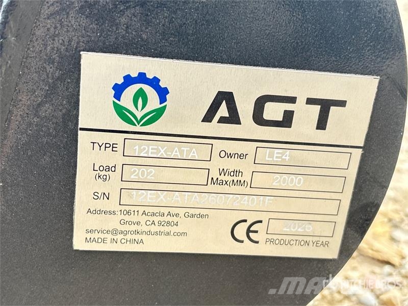 Quantity of (9) AGT 12EX-ATA Mini Excavator Attac Kiti naudoti statybos komponentai