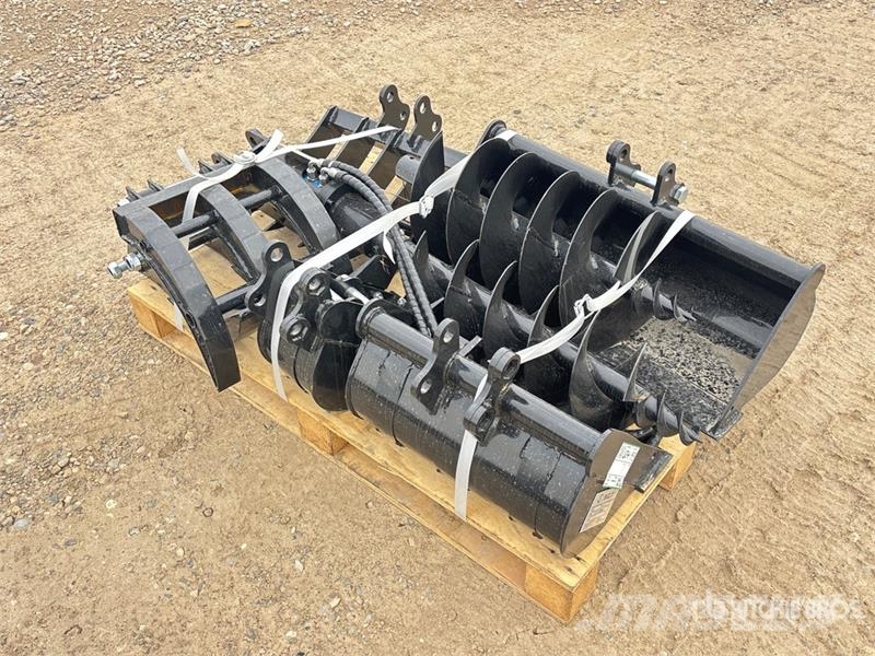 Quantity of (9) AGT 12EX-ATA Mini Excavator Attac Drugi deli