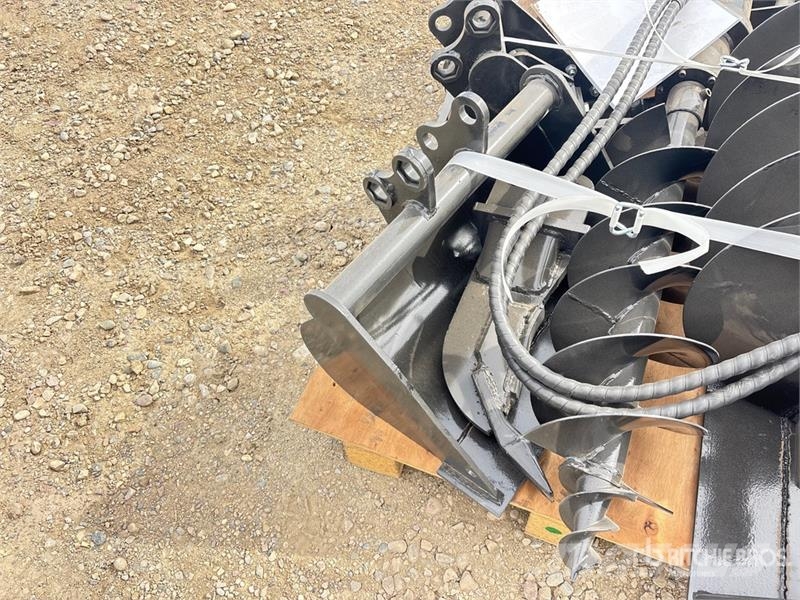 Quantity of (9) AGT 12EX-ATA Mini Excavator Attac Kiti naudoti statybos komponentai