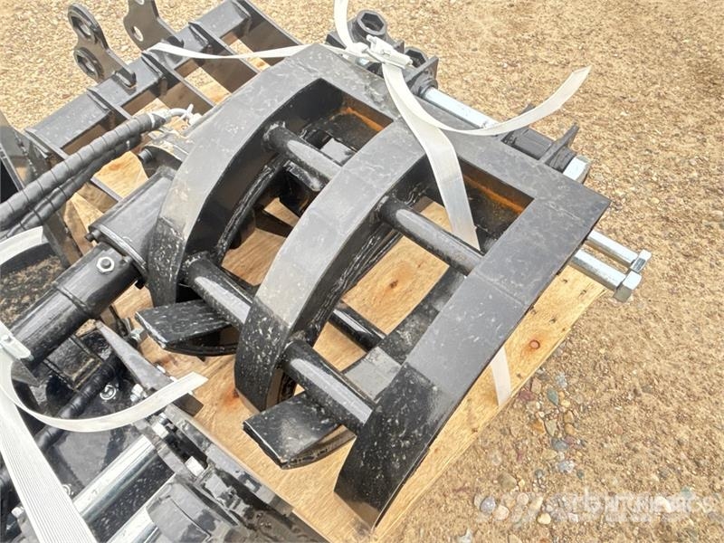 Quantity of (9) AGT 12EX-ATA Mini Excavator Attac Drugi deli
