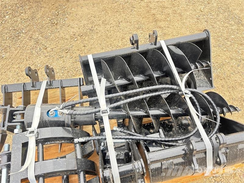 Quantity of (9) AGT 12EX-ATA Mini Excavator Attac Drugi deli