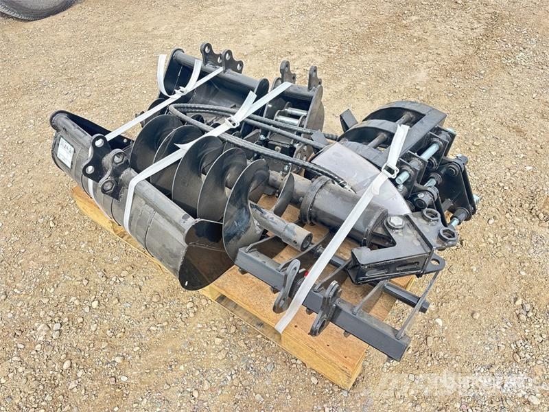 Quantity of (9) AGT 12EX-ATA Mini Excavator Attac Egyéb alkatrészek