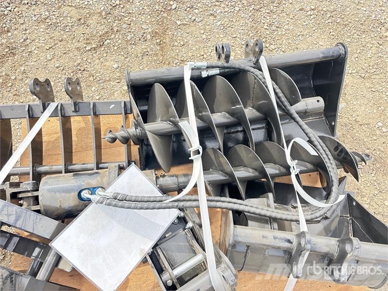 Quantity of (9) AGT 12EX-ATA Mini Excavator Attac Kiti naudoti statybos komponentai