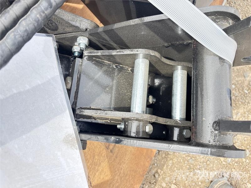 Quantity of (9) AGT 12EX-ATA Mini Excavator Attac Kiti naudoti statybos komponentai