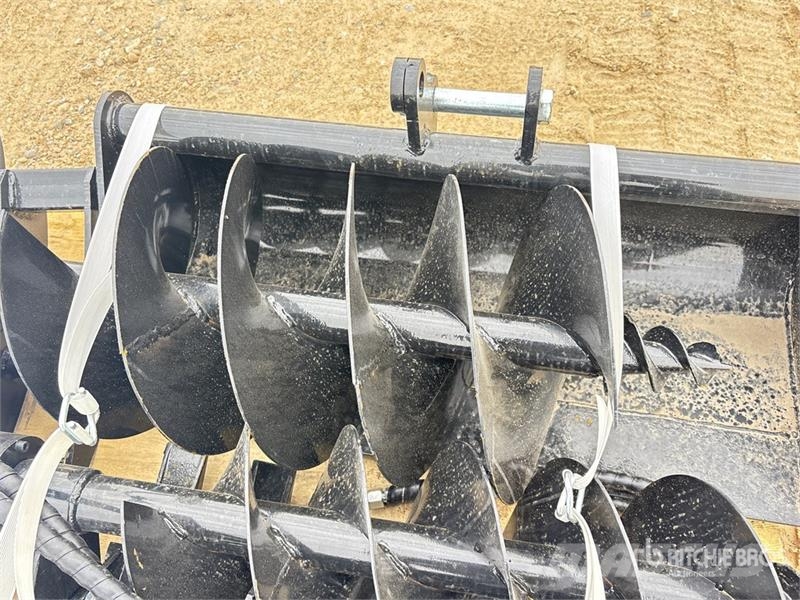 Quantity of (9) AGT 12EX-ATA Mini Excavator Attac Drugi deli
