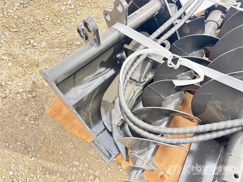 Quantity of (9) AGT 12EX-ATA Mini Excavator Attac Kiti naudoti statybos komponentai