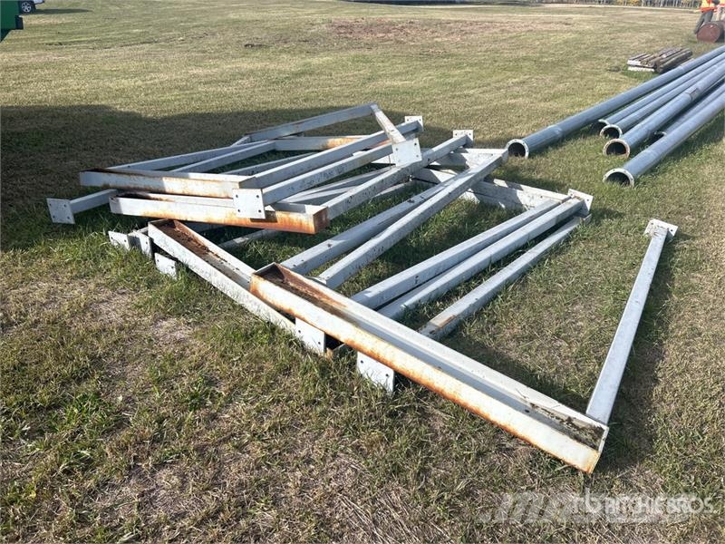 Quantity of (9) Grain Bin Hopper Legs مكونات أخرى