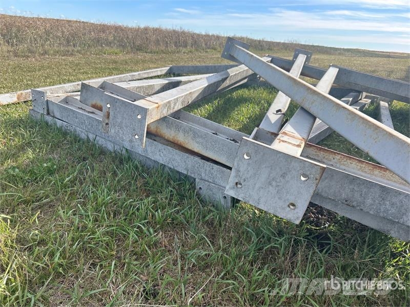 Quantity of (9) Grain Bin Hopper Legs مكونات أخرى
