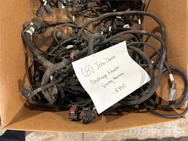 Quantity of (9) John Deere M50 CCU Vehicle Control Andre komponenter