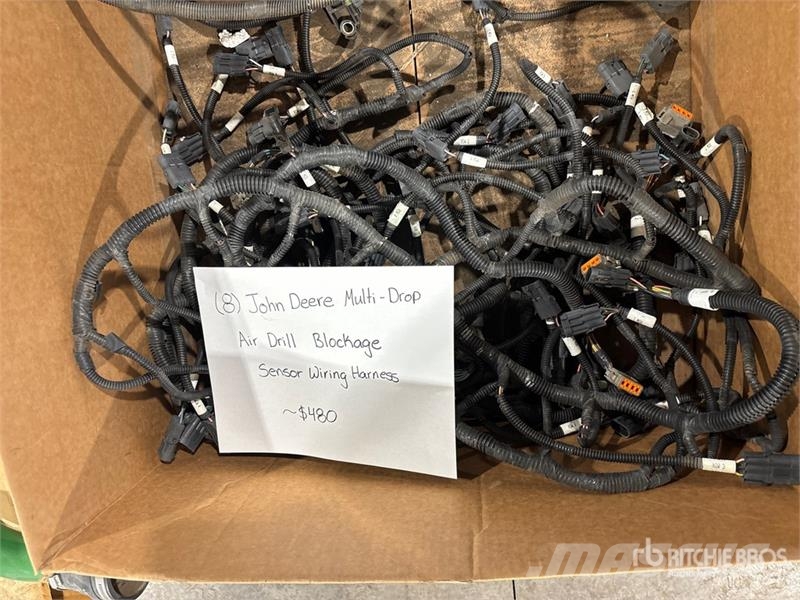 Quantity of (9) John Deere M50 CCU Vehicle Control Andre komponenter