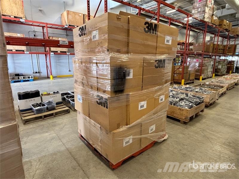 Quantity of (9600) 3M N95 Respirator Masks مكونات أخرى