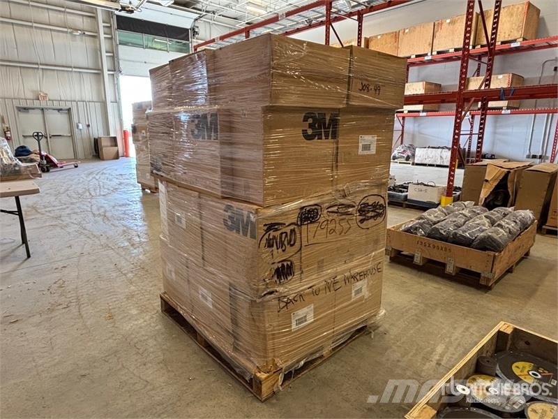 Quantity of (9600) 3M N95 Respirator Masks Andre komponenter