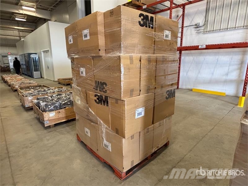 Quantity of (9600) 3M N95 Respirator Masks مكونات أخرى