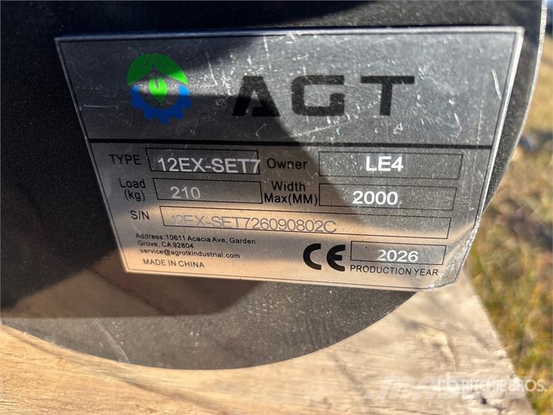  Quantity of  AGT 12EX-SET7 Mini Excavator Attachme مكونات أخرى