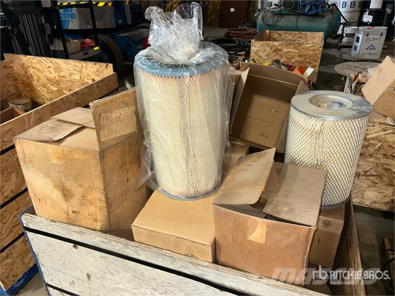  Quantity of Air Filter Egyéb alkatrészek