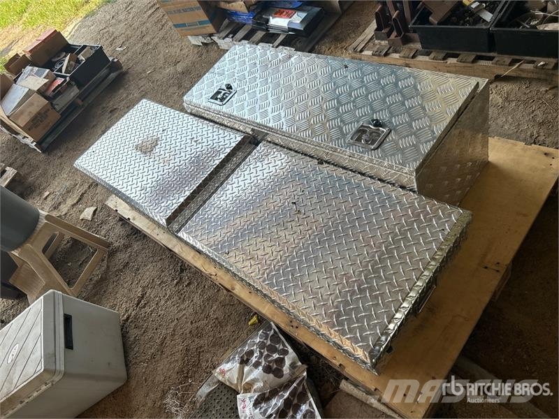 Quantity of Aluminum Tool Box Строителство - Други