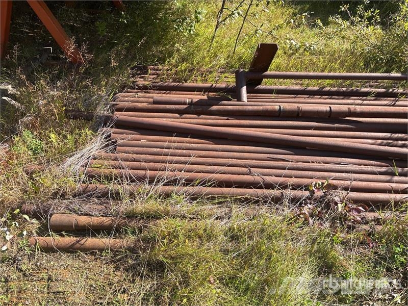  Quantity of Approx. 36 Joints of Drill Pipe Drugi deli