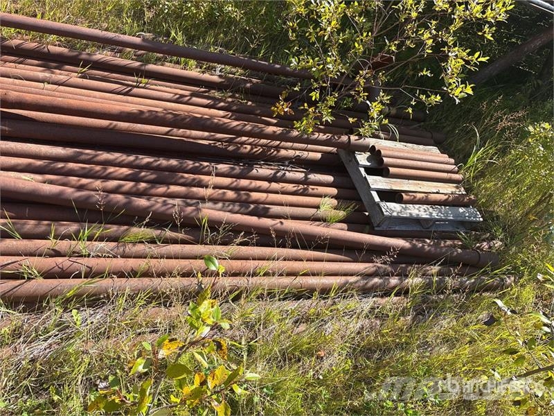  Quantity of Approx. 36 Joints of Drill Pipe Drugi deli