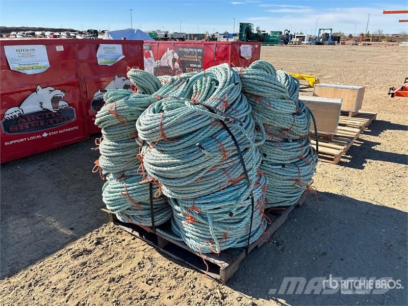  Quantity of Approximately 5000 ft 5/8 in Polysteel معدات البناء - غير ذلك