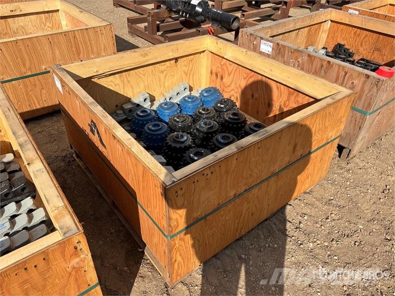 Quantity of Arms and Cutters Oil and gas drilling equipment