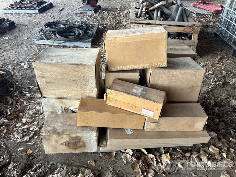 Quantity of Assorted Air Filters Andre komponenter