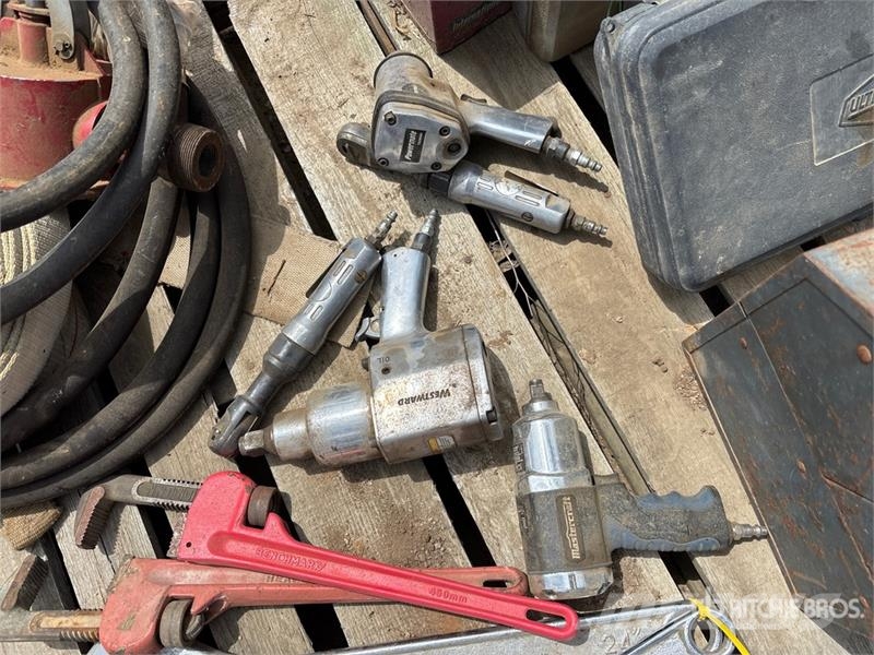 Quantity of Assorted Air Tools Kiti naudoti statybos komponentai