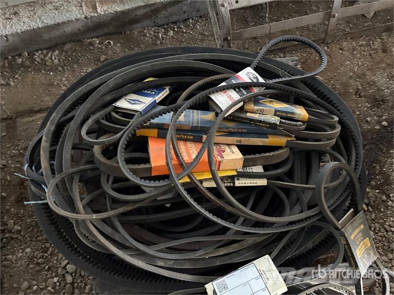 Quantity of Assorted Belts Andre komponenter